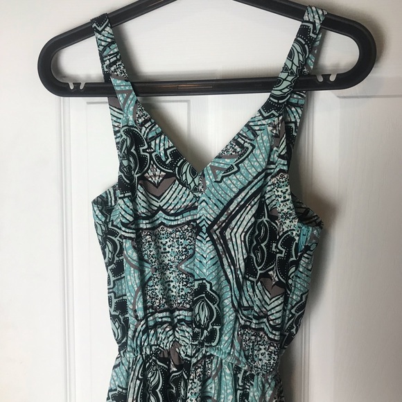 H&M dress. - Picture 2 of 5